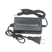 DC12V5A开关电源适配器