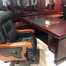 码头办公桌椅一套